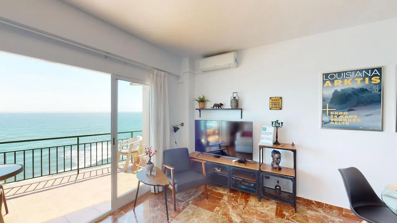 Olimpo II The Cruise - Front Line Beach Fuengirola